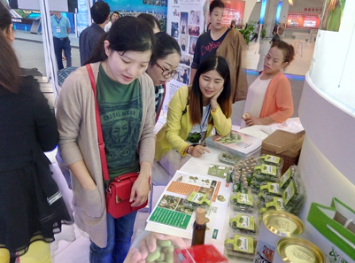 积极与国内大型连锁超市搭建大平台销售贵州高山红心猕猴桃花粉